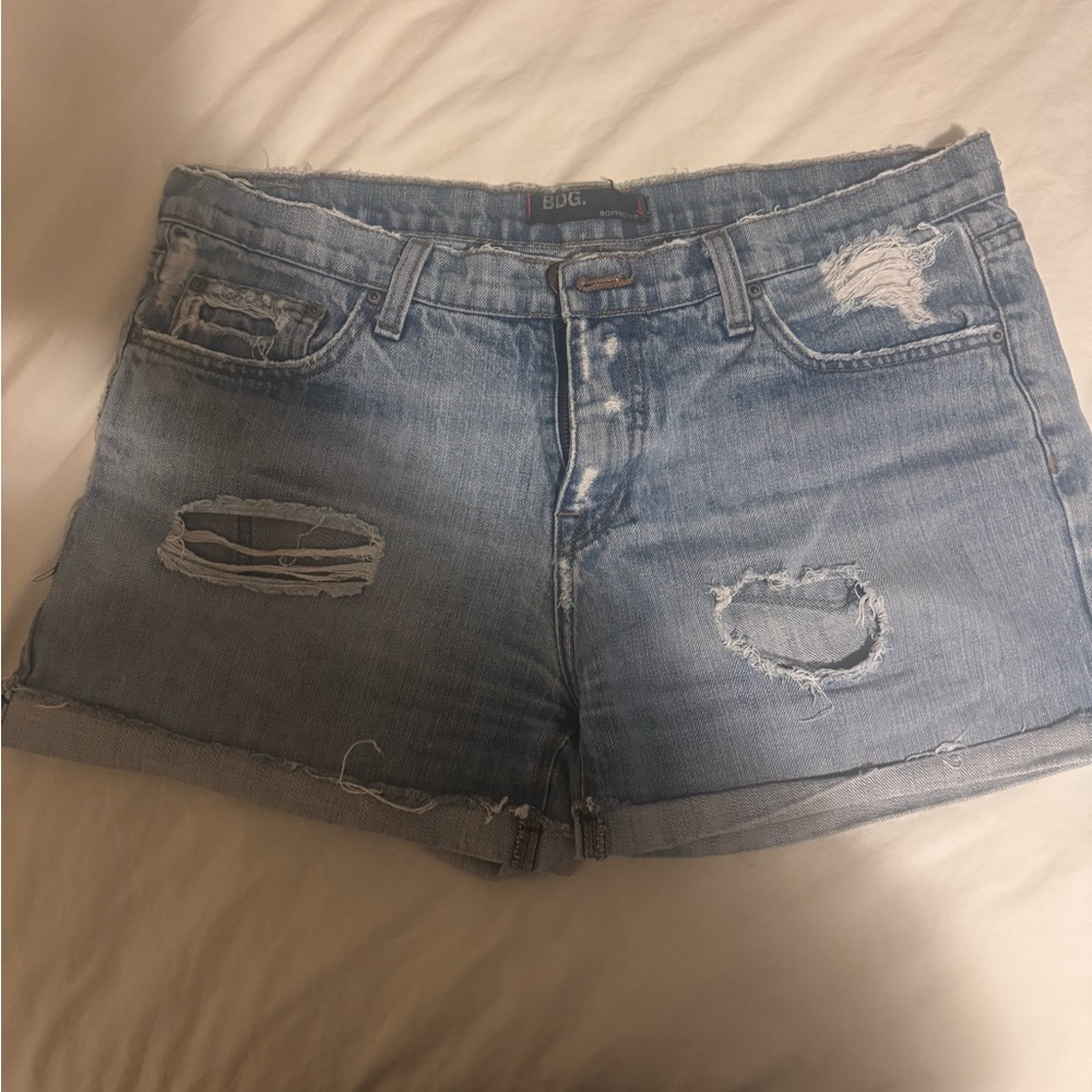 BDG Boyfriend Low-Rise Distressed Denim Short